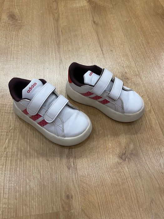 Детски маратонки Adidas 26 номер