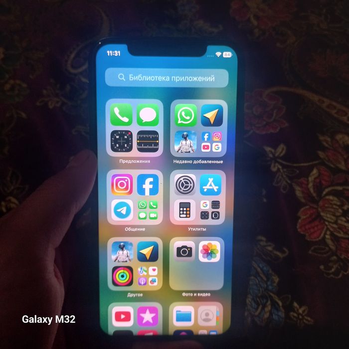 Айфон х 256 г сломиная задная част