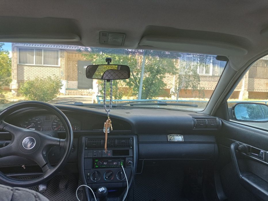 Продам Ауди 100 с4