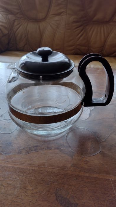 Кани  и термоси от стъкло