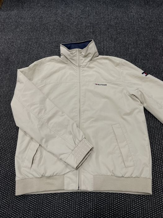 Tommy Hilfiger преходно  яке L размер