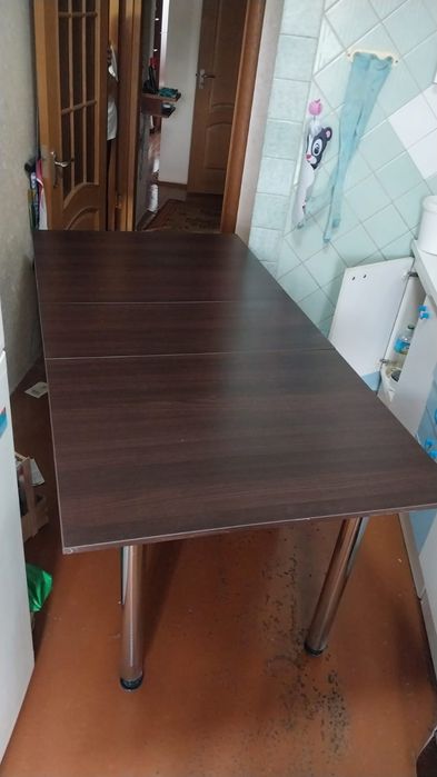 Продам стол-тумбу