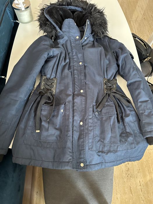 Geaca albastra marime 36