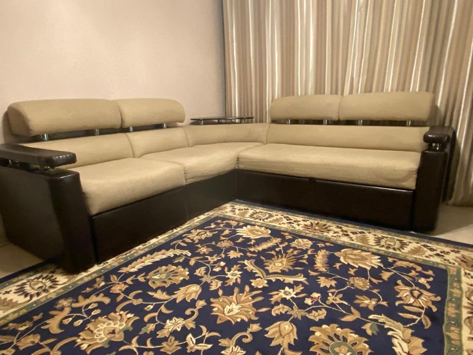 Продам диван двухспальный