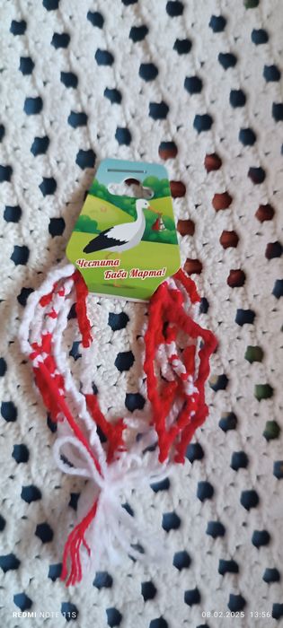 Ръчно изработени мартенички за ръка