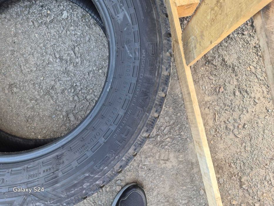 Продам шины б/у, 265/60/18