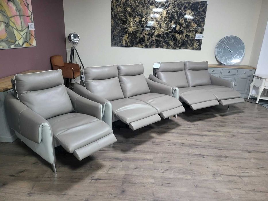 Бежов комплект кожени дивани с фотьойл с ел релакс механизъм