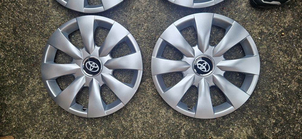 Тасове 15 цола toyota auris yaris 15 цола тойота аурис