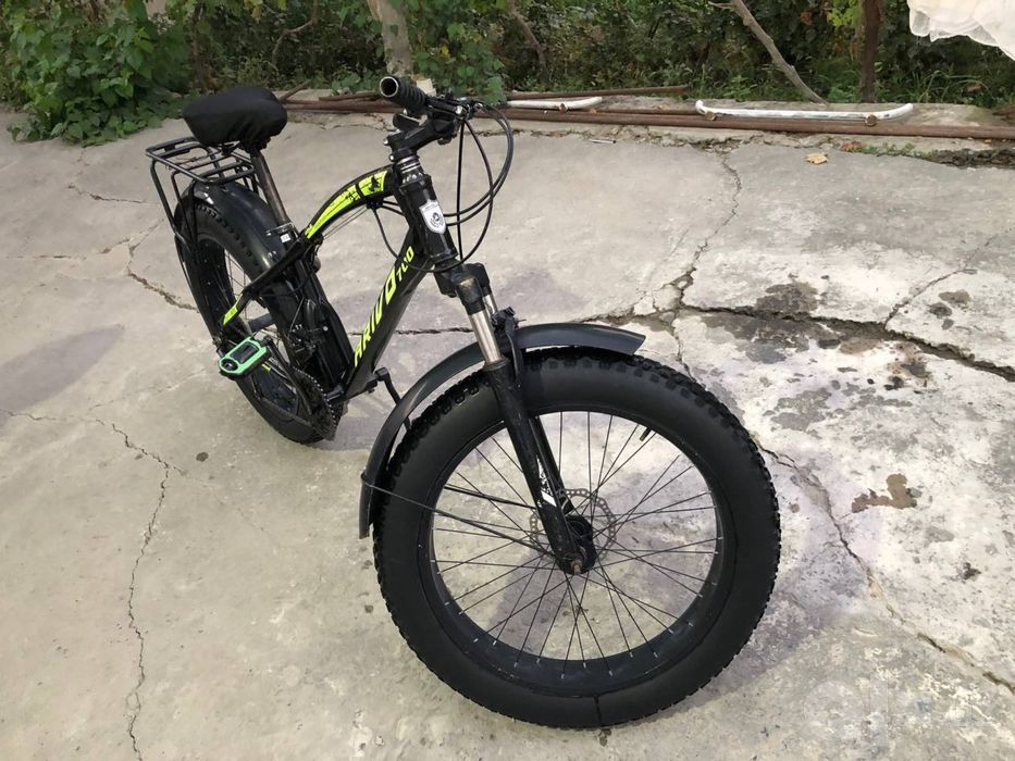 Velosiped sotiladi ARIVO 700 Bonuslari bor