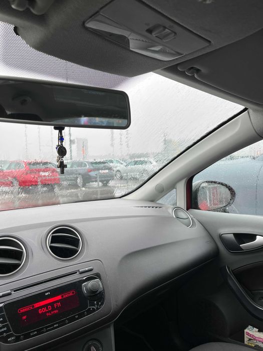 SEAT IBIZA Reference an 2011