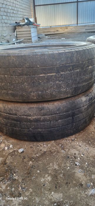 Продам покрышки 2шт
