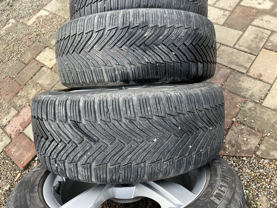 Anvelope vară & iarnă + set jante Audi | R17 / R18 | Pirelli, Michelin, Tigar