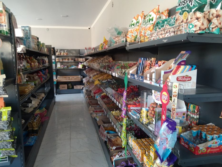 Ishlab turgan Savdo doʻkoni va ofis uchun joy  sotiladi