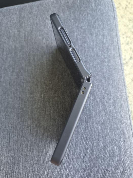 Samsung Galaxy Flip 7