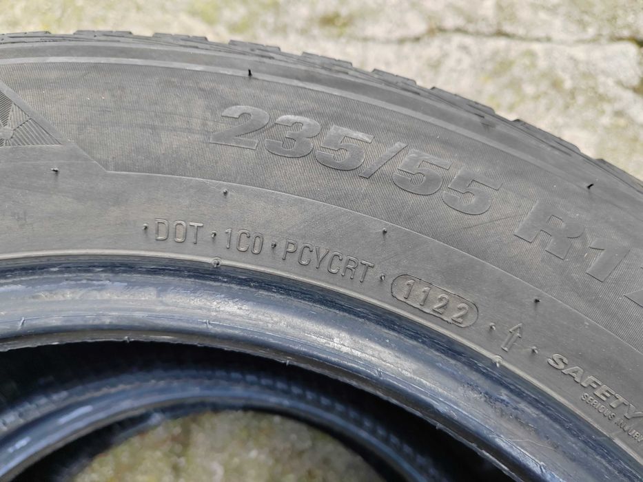 235/55/17 2бр.Kumho Зимни гуми