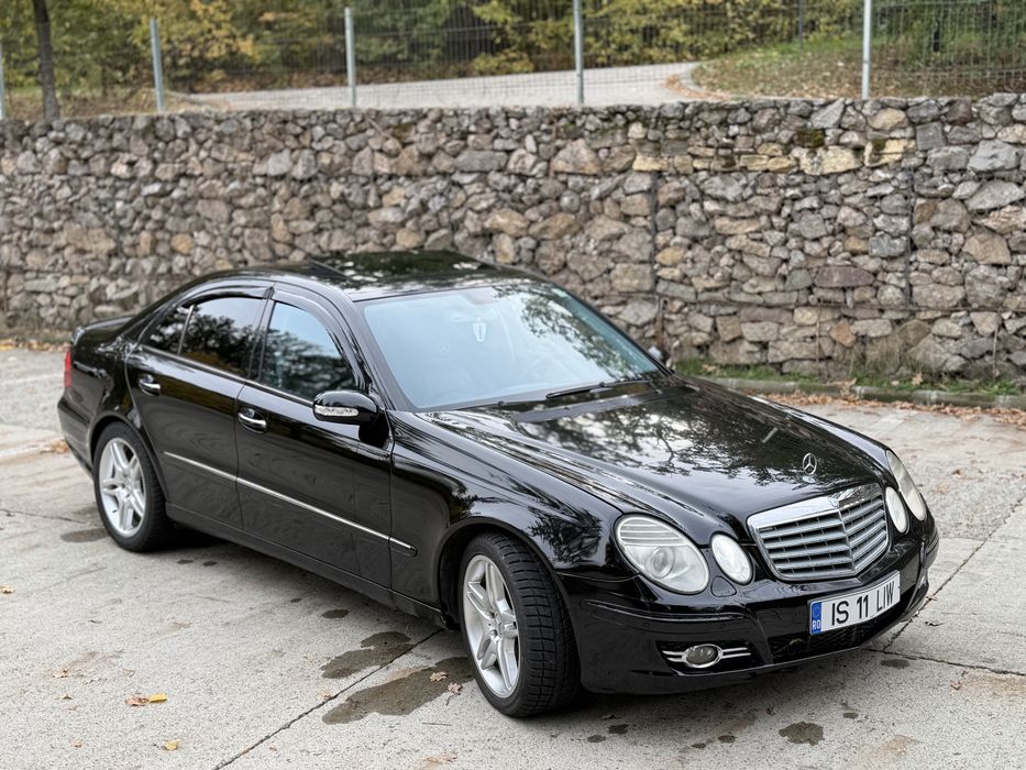 Mercedes-Benz W211 Avantgarde