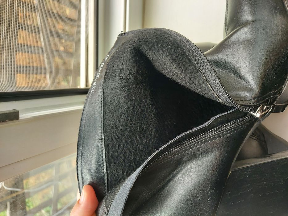 Продам 35 размер