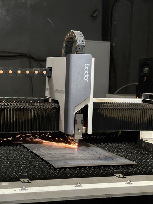 Лазерная резка ЧПУ