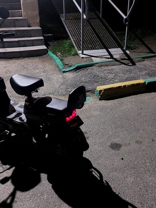 Электроскутер + Шлем в подарок