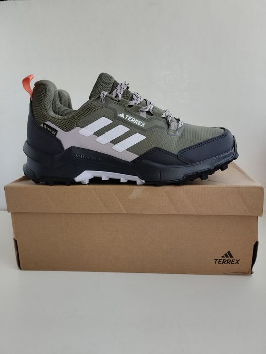 Нови Adidas Terrex Ax4 GORE TEX Walking Shoes Дамски Маратонки  39 1/3