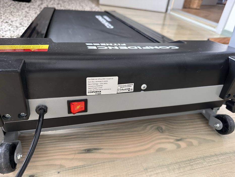 Сгъваема пътека за бягане Confidence Fitness