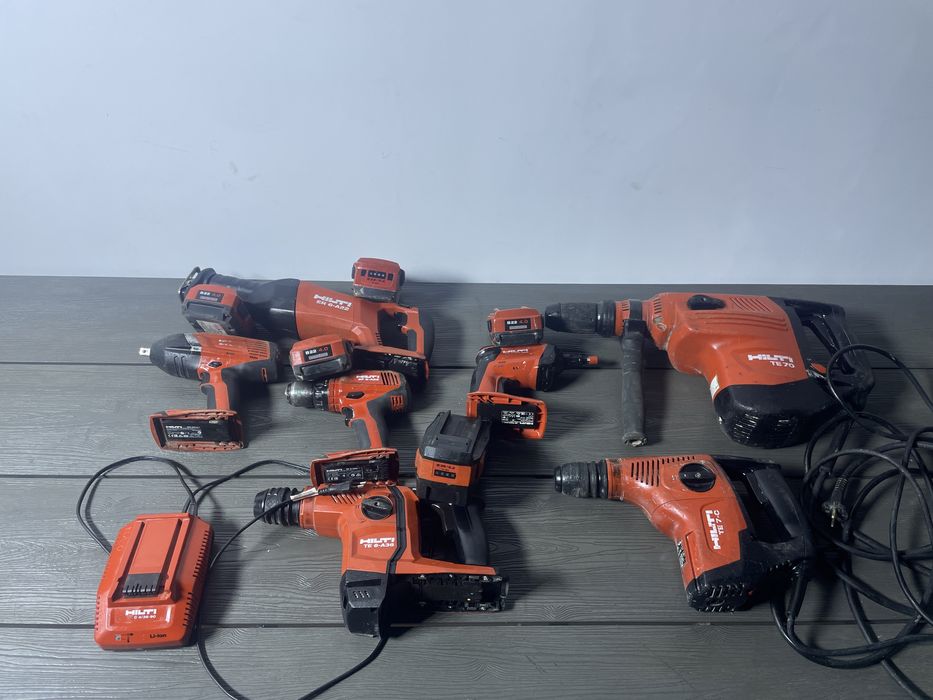 Hilti set scule 500 ron buc