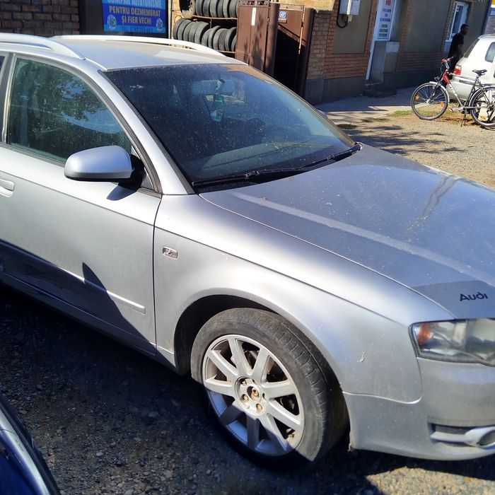 Aripa dreapta Audi A4 B7 an 2005-2010 ( FARA RUGINA )