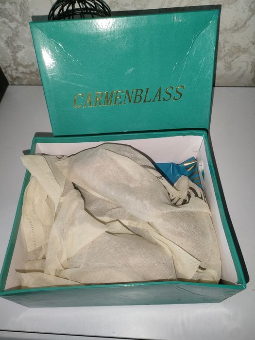 Туфли женские. Кремовые