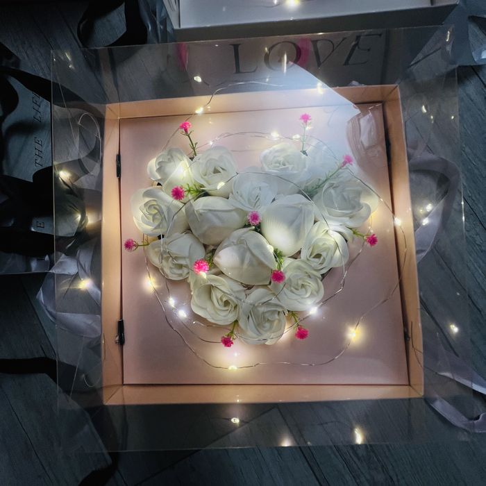 УНИКАЛЕН и красив подарък за любимата жена : Кутия със сапунени рози