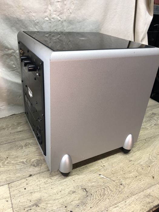 Kef  PSW 2010 Активен Subwoofer