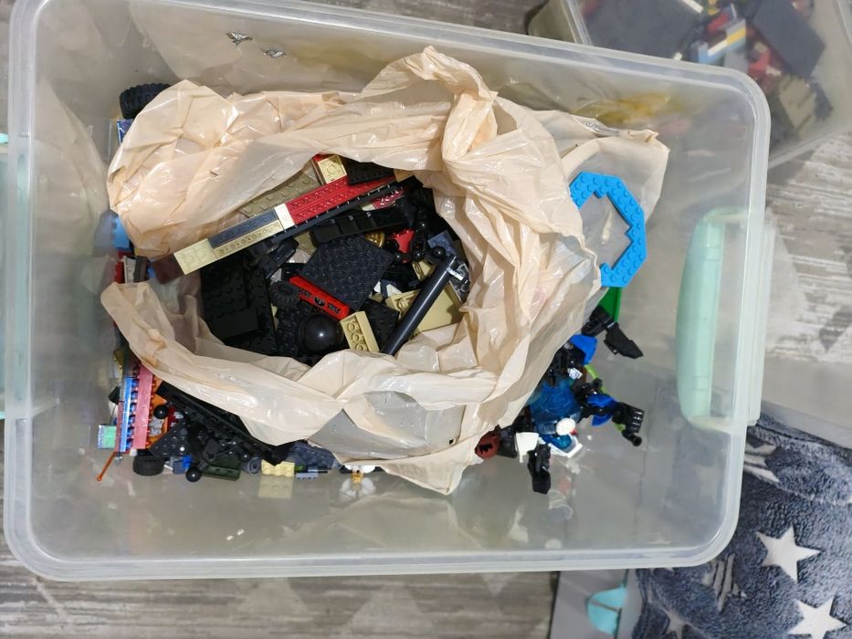 Продам конструкторы LEGO