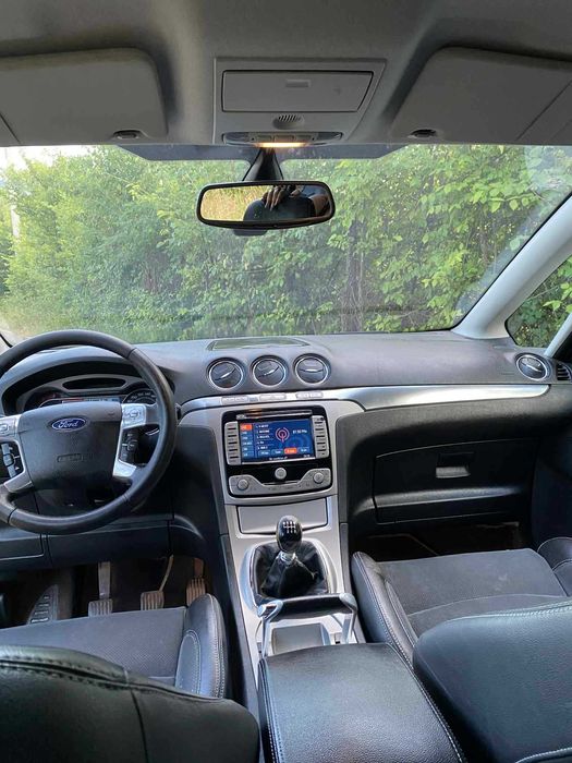 ford s-max varianta titan