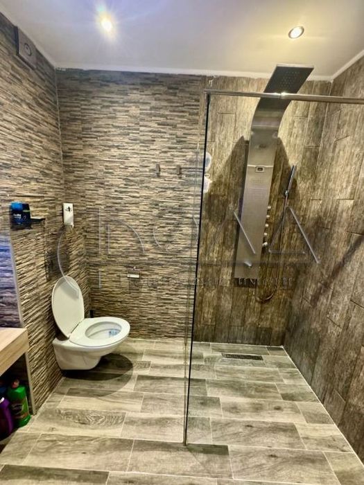 Продава се Двустаен апартамент в София, Манастирски ливади - 80 кв.м за 2613 €/кв.м - Снимка #9