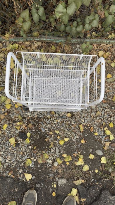 Этажерка металическая 3 яруса