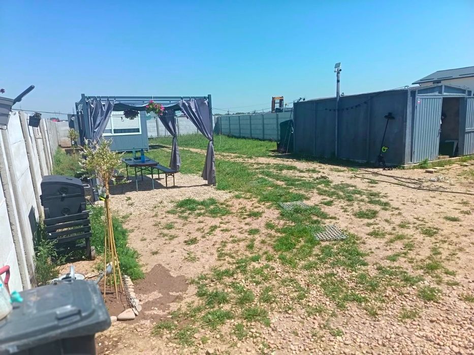 Particular - intravilan 450 - dubla deschidere,-utilități-Zona   P+3 Casa  mobila