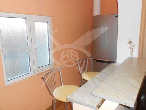 Дава се под наем Етаж от къща в Пловдив, Гагарин - 115 кв.м за 598.23 € - Снимка #6
