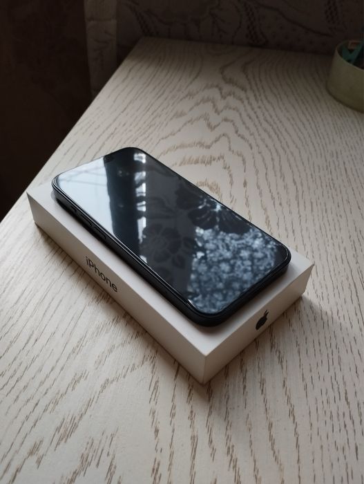 Продается iPhone 13/128гб