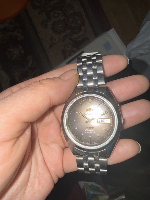 Часы продам Orient