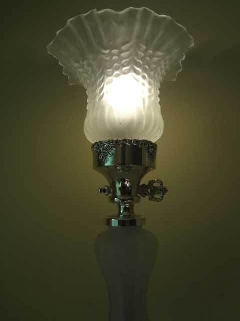 Гръцка лампа от метал и стъкло