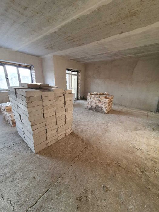 Продается 2 ком квартира