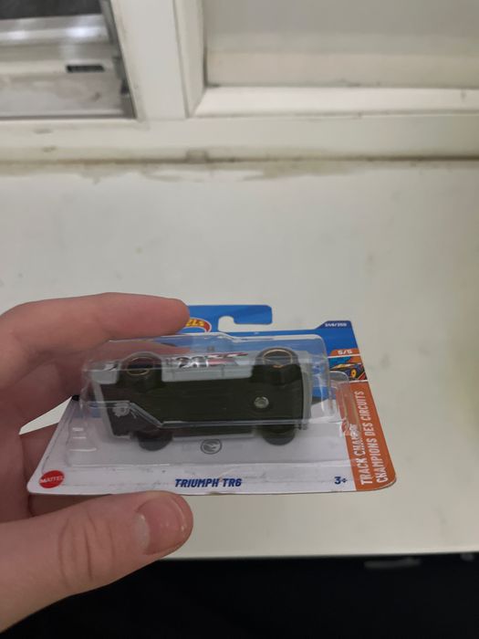Mașinuțe hot wheels