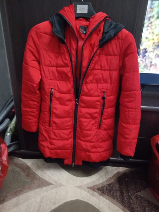 Куртки разные. В хорошем состоянии.