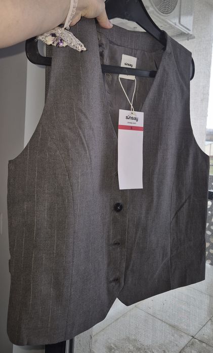 Vestă în dungi fine