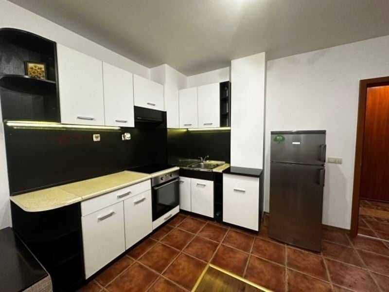 Дава се под наем Тристаен апартамент в София, Лозенец - 99 кв.м за 498.27 € - Снимка #1