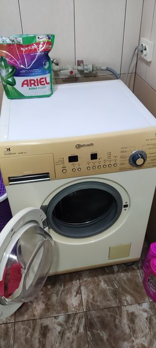 Пералня HOOVER DYNAMIC NEXT в перф.състояние и BAUKNECHT 6kg.