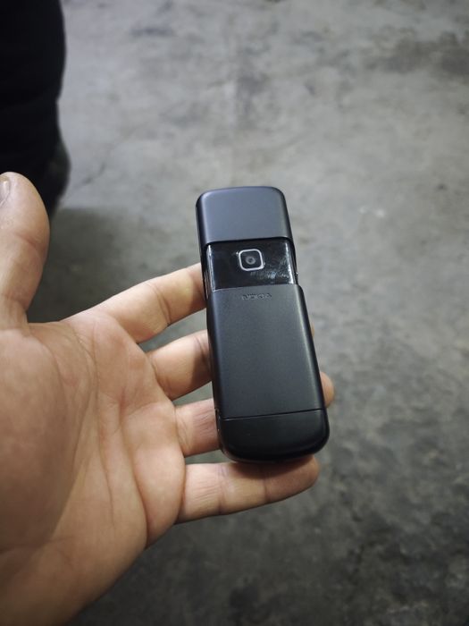 Нокиа 8600 лунаааааа