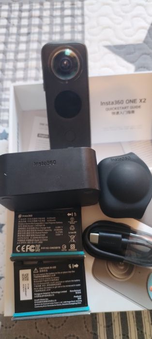 Cameră insta 360 one x2