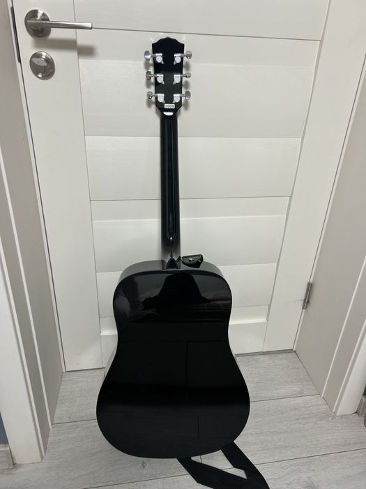 Chitara acustica