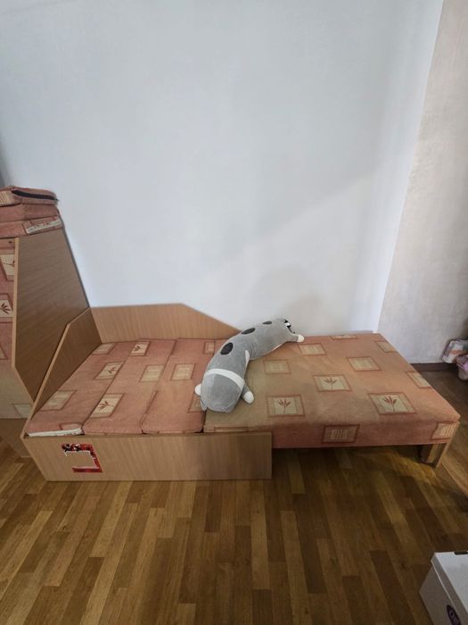 Продам кровать тахта