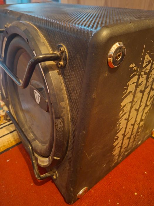 Продается САБВУФЕР